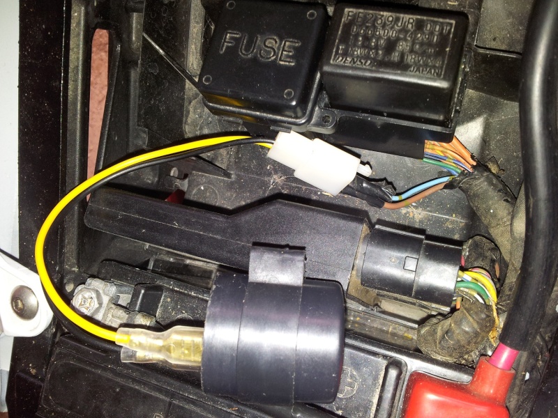 Tutoriel moto : Installer une centrale clignotants LED nouvelle