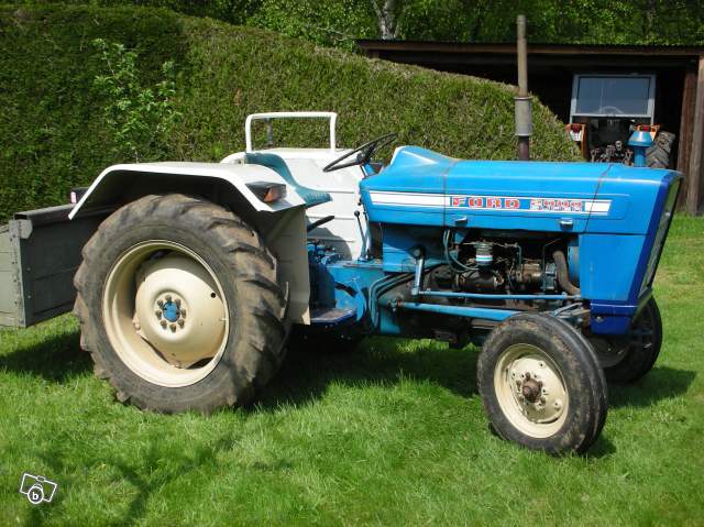 Vends tracteur ford dexta 2000 #10