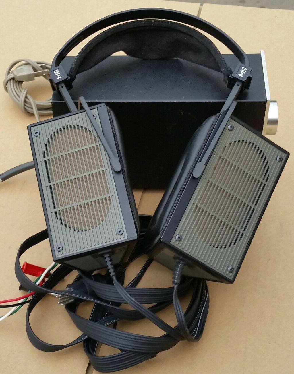 [Image: 1_647a10.jpg]